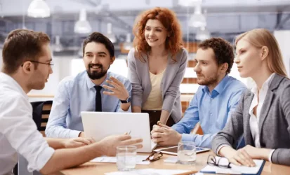 Reunião de trabalho para discutir a Matriz de Materialidade.